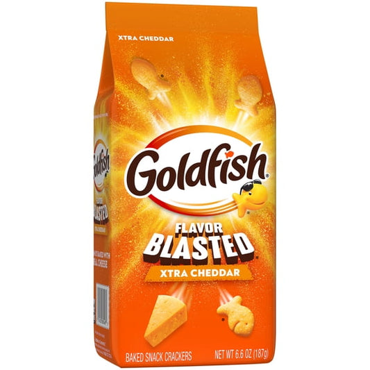Goldfish Flavor Blasted Xtra Cheddar Cheese Crackers, 6.6 oz Bag