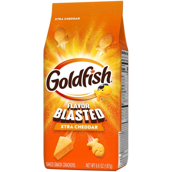 Goldfish Flavor Blasted Xtra Cheddar Cheese Crackers, 6.6 oz Bag